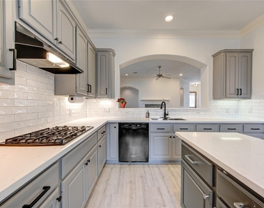 1131 Sopris Drive - Photo Thumbnail 14