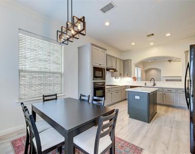 1131 Sopris Drive - Photo Thumbnail 4