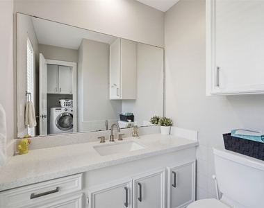 7927 Wolfield Lane - Photo Thumbnail 20
