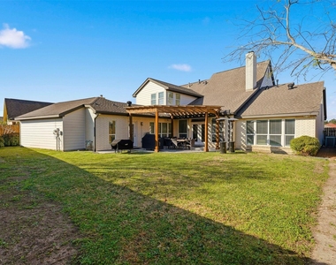 7927 Wolfield Lane - Photo Thumbnail 22