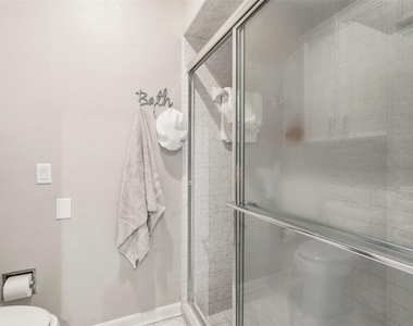 7927 Wolfield Lane - Photo Thumbnail 14