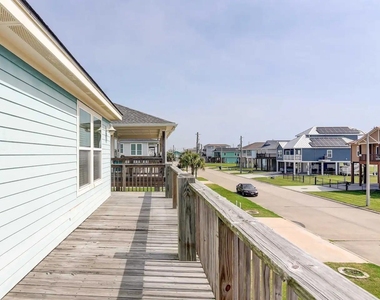 22122 Cantina Drive - Photo Thumbnail 25