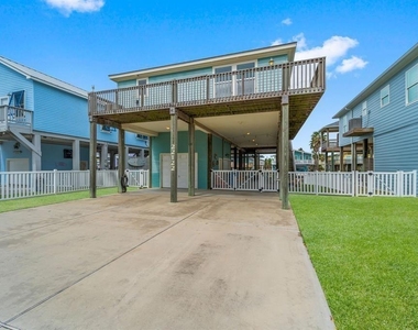 22122 Cantina Drive - Photo Thumbnail 1