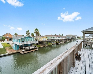 22122 Cantina Drive - Photo Thumbnail 3
