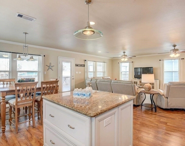 22122 Cantina Drive - Photo Thumbnail 11