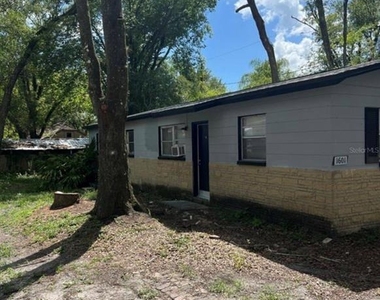 1601 E Marks Drive - Photo Thumbnail 18