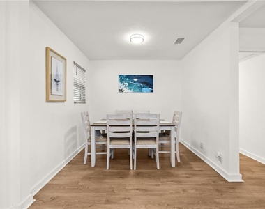 3906 N Ola Avenue - Photo Thumbnail 21
