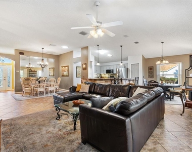 1505 Doria Lane - Photo Thumbnail 5
