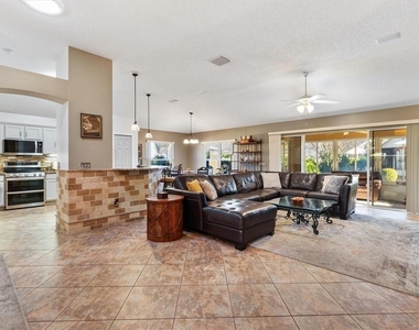 1505 Doria Lane - Photo Thumbnail 6