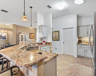 1505 Doria Lane - Photo Thumbnail 14