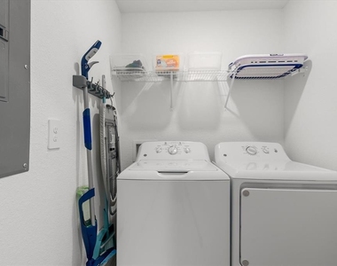 17570 Opal Sand Drive - Photo Thumbnail 3