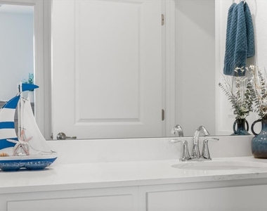 17570 Opal Sand Drive - Photo Thumbnail 28