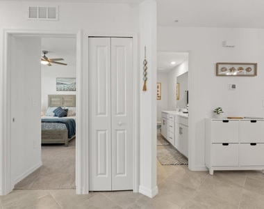 17570 Opal Sand Drive - Photo Thumbnail 2