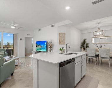 17570 Opal Sand Drive - Photo Thumbnail 8