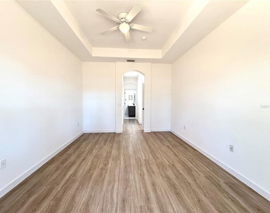 4721 1st Avenue E - Photo Thumbnail 14