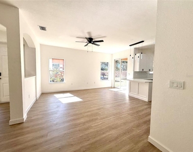 4721 1st Avenue E - Photo Thumbnail 13