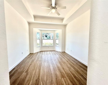 4721 1st Avenue E - Photo Thumbnail 15