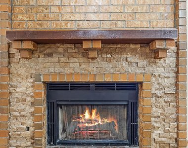 150 Silver Shadow Drive - Photo Thumbnail 7