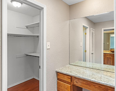 150 Silver Shadow Drive - Photo Thumbnail 23