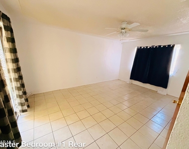 10555 Kinross Avenue - Photo Thumbnail 4