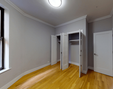 West 81st Street - Photo Thumbnail 5