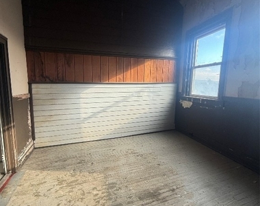 128 Nanticoke Avenue - Photo Thumbnail 27