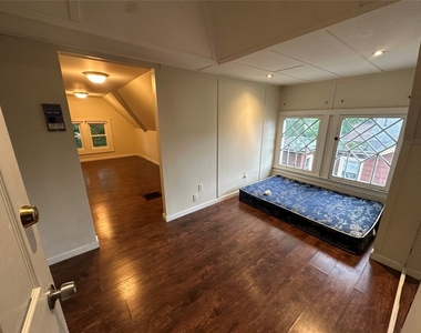 19 Edwards Street - Photo Thumbnail 10