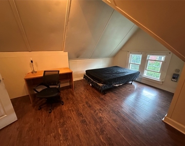 19 Edwards Street - Photo Thumbnail 15