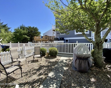 10 Se Central Avenue - Photo Thumbnail 13