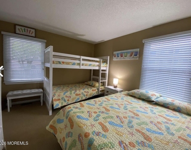 10 Se Central Avenue - Photo Thumbnail 4