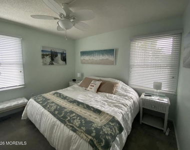 10 Se Central Avenue - Photo Thumbnail 3