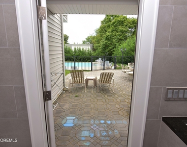 229 Lockwood Avenue - Photo Thumbnail 14