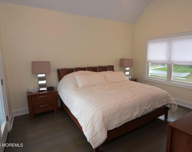 229 Lockwood Avenue - Photo Thumbnail 9