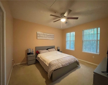 6942 W Sample Road - Photo Thumbnail 12
