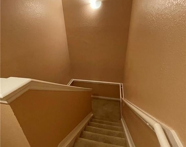 6942 W Sample Road - Photo Thumbnail 11