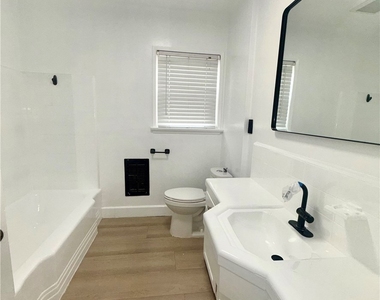 7407 Dunfield - Photo Thumbnail 9