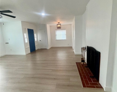 7407 Dunfield - Photo Thumbnail 8