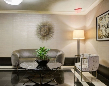 1645 N Vine Street - Photo Thumbnail 44