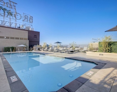1645 N Vine Street - Photo Thumbnail 39