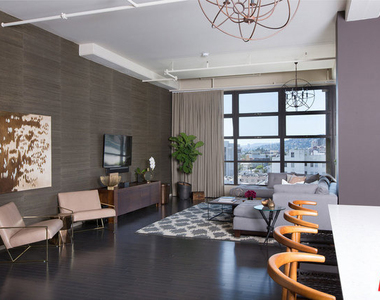 1645 N Vine Street - Photo Thumbnail 10