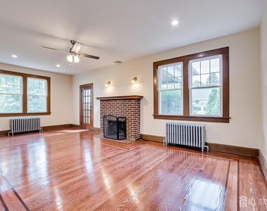 338 Buckelew Avenue - Photo Thumbnail 2