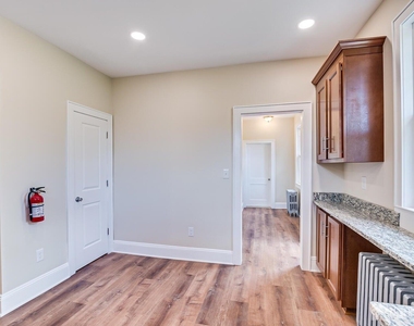338 Buckelew Avenue - Photo Thumbnail 11