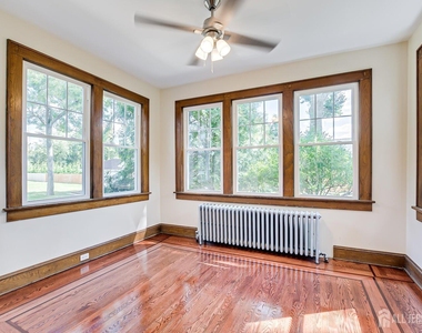 338 Buckelew Avenue - Photo Thumbnail 6