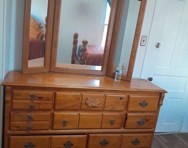 5005 Jackson Street - Photo Thumbnail 7