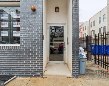 1611 W Montgomery Avenue - Photo Thumbnail 9