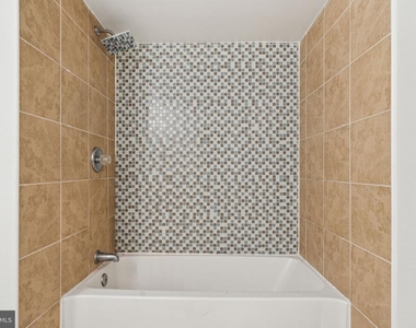 1611 W Montgomery Avenue - Photo Thumbnail 7