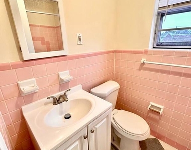 5918 Houghton Street - Photo Thumbnail 10