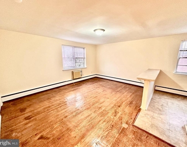 5918 Houghton Street - Photo Thumbnail 4