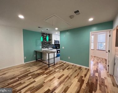 623 S 4th Street - Photo Thumbnail 4