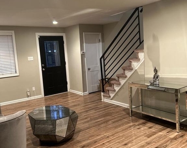 777 Bennington Road - Photo Thumbnail 2